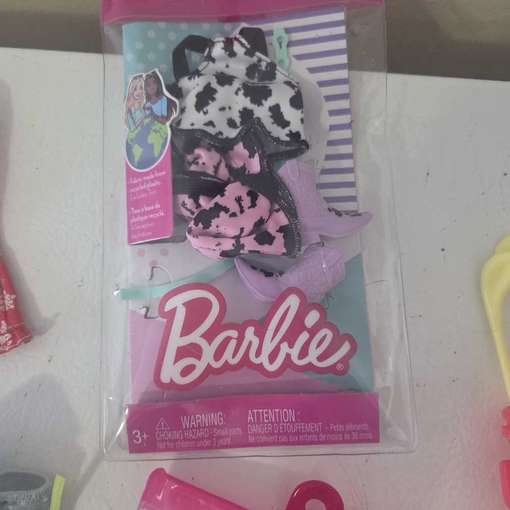 Barbie Fashion Accessory Set - Picture 3 of 10